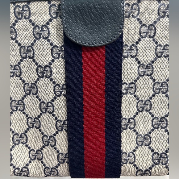 Authentic Gucci Accessory Collection Clutch - EUC - Picture 4 of 9